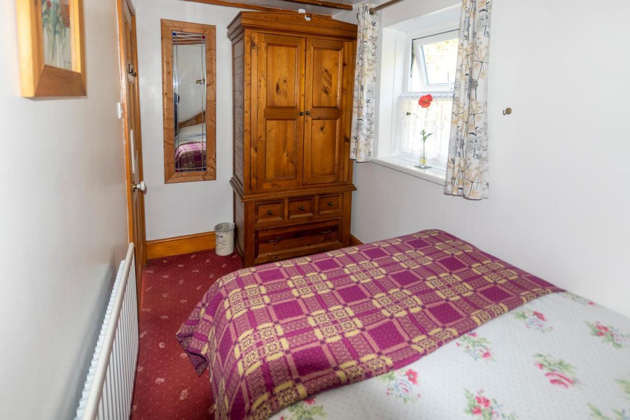 Rosebud Cottage Romantic Cottage For A Couple Fishguard Luaran gambar