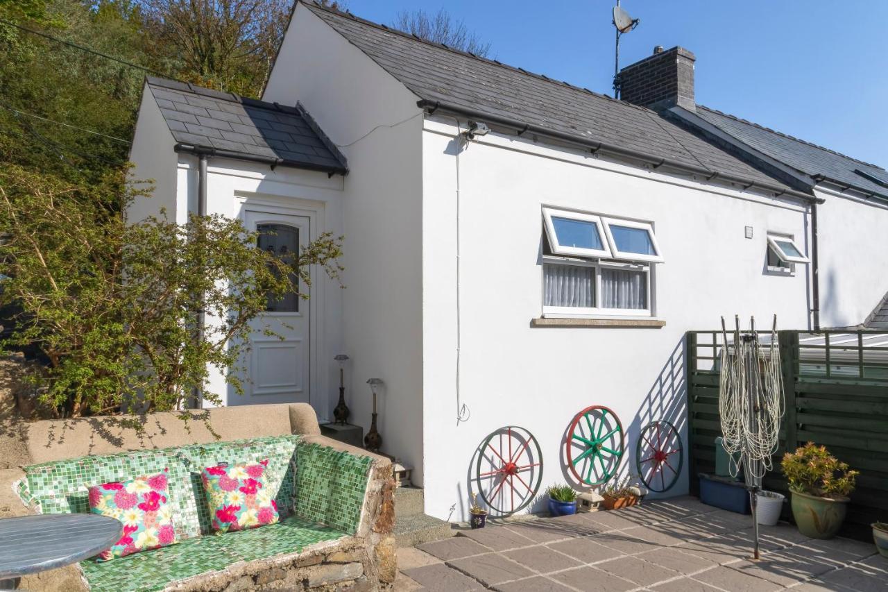 Rosebud Cottage Romantic Cottage For A Couple Fishguard Luaran gambar